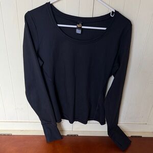 GapFit black fitted fitness top